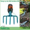 Dụng cụ cào đất mini Gardena 08923-20 là một trong những dụng cụ làm vườn cơ bản, giúp xới tơi đất và loại bỏ tận gốc cỏ dại, cây dại làm hại cây, hoa trong vườn